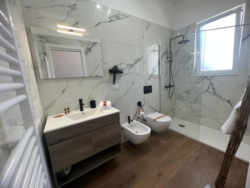 Havana House Appartement Bari Buitenkant foto