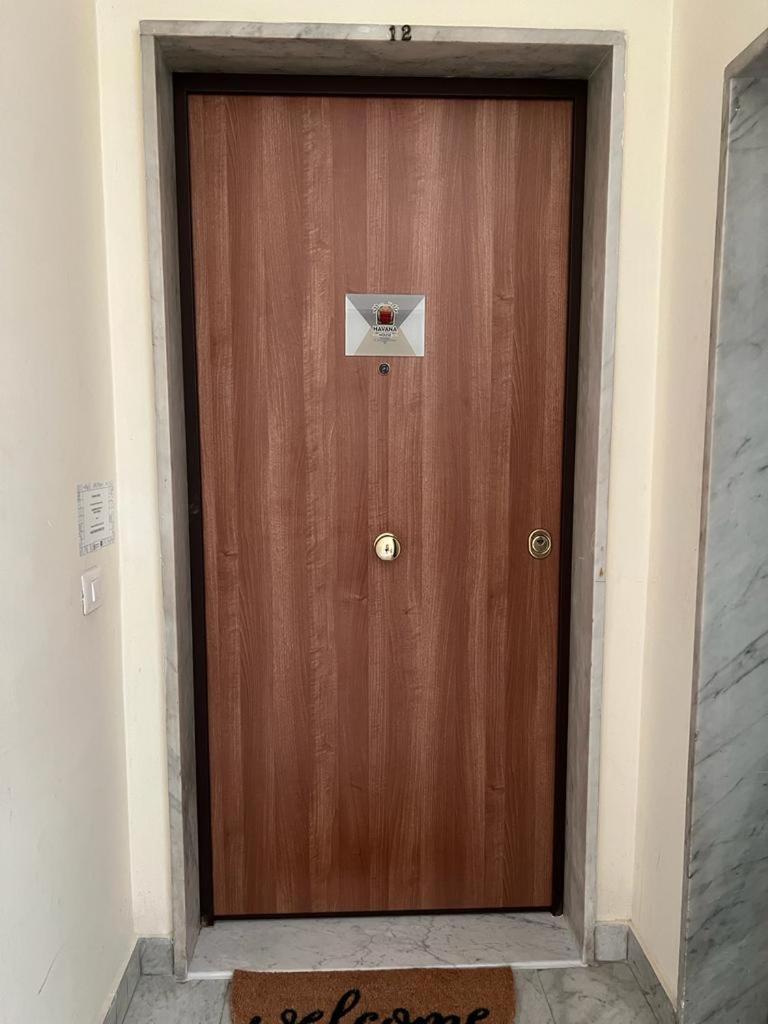 Havana House Appartement Bari Buitenkant foto